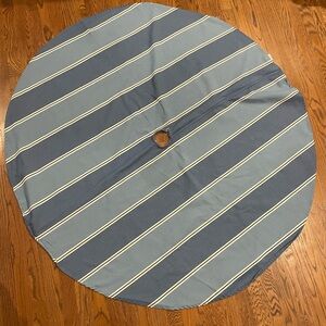 Pottery Barn Awning Stripe Outdoor Umbrella Round Tablecloth Blue 55" Polyester